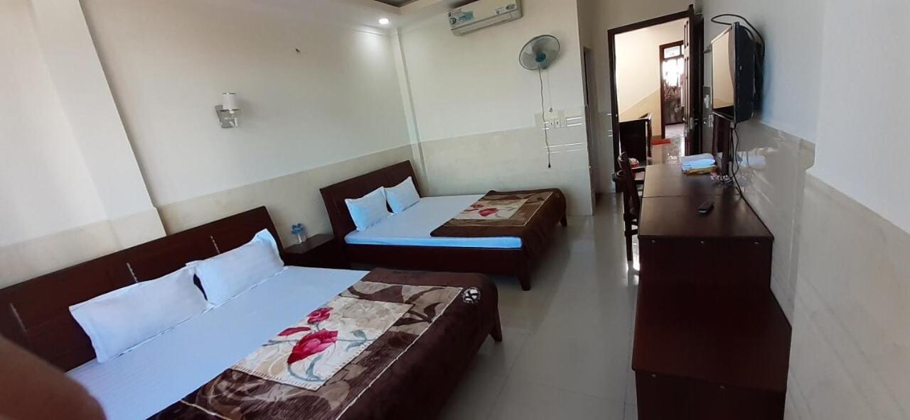 Nha Nghi Binh Yen Bed & Breakfast Pleiku Exterior photo
